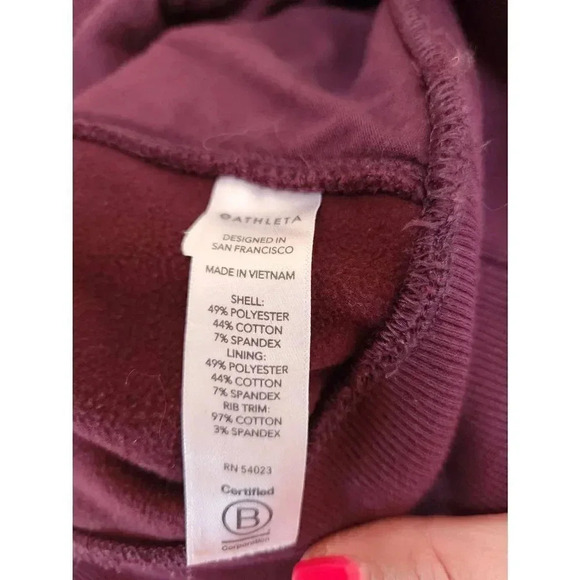 Athleta Burgundy Triumph Hoodie Size XS. - Picture 5 of 8